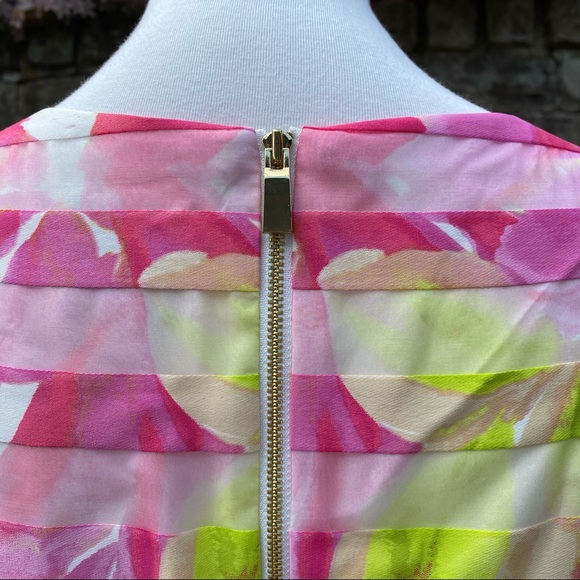 Floral Pink and Green Sleeveless Dress - Picture 7 of 14